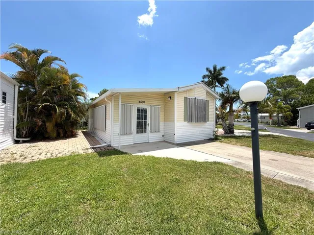 4591 Candlestick Ct E, Estero, Florida 33928