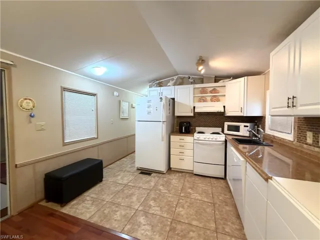 4591 Candlestick Ct E, Estero, Florida 33928