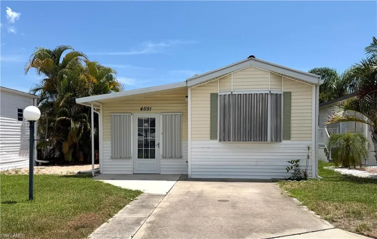 4591 Candlestick Ct E, Estero, Florida 33928