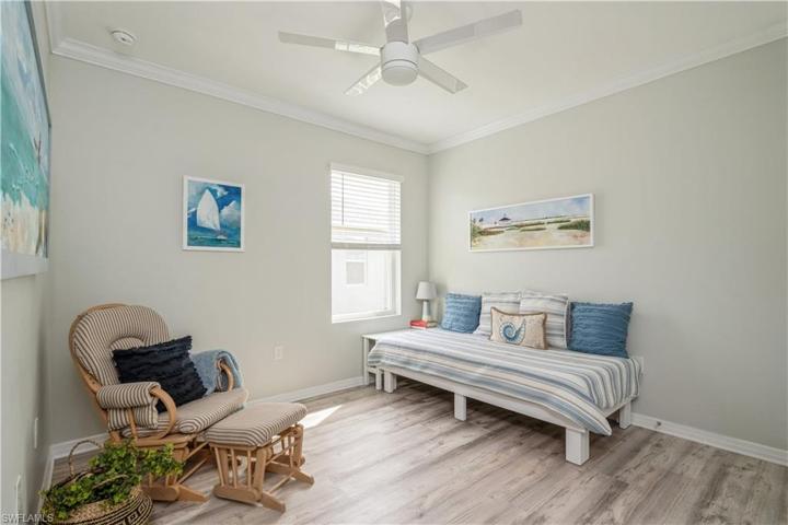 Guest bedroom
