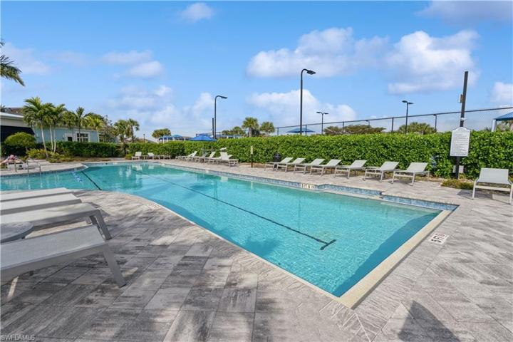 Lap pool