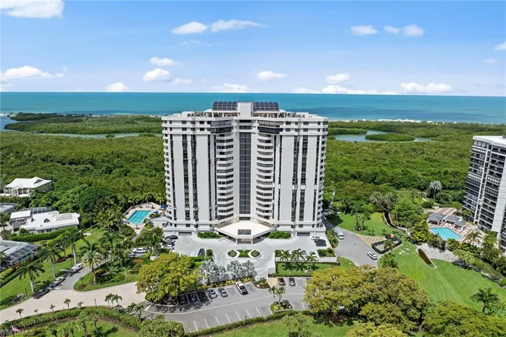 6001  Pelican Bay  BLVD, Naples, FL 34108