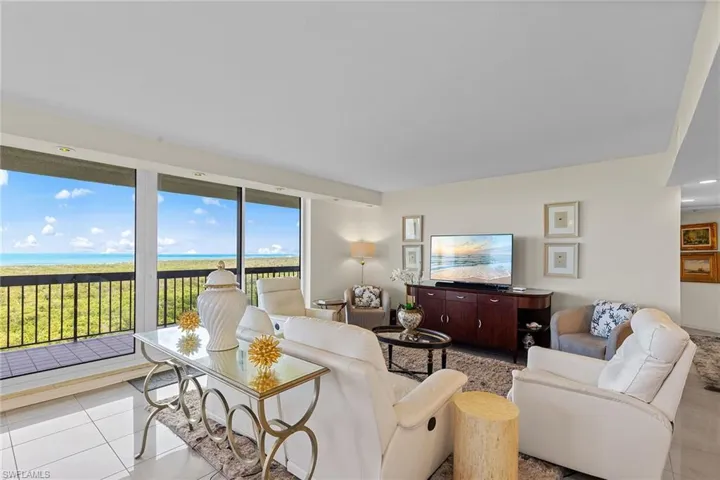 6001  Pelican Bay  BLVD, Naples, FL 34108