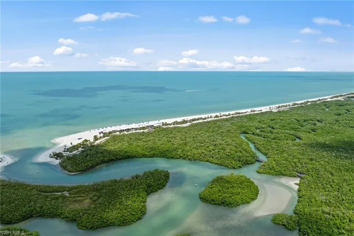 6001  Pelican Bay  BLVD, Naples, FL 34108