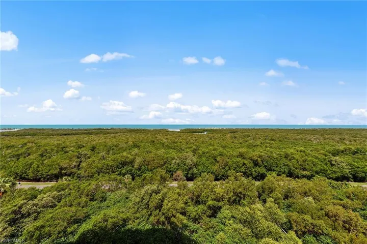 6001  Pelican Bay  BLVD, Naples, FL 34108