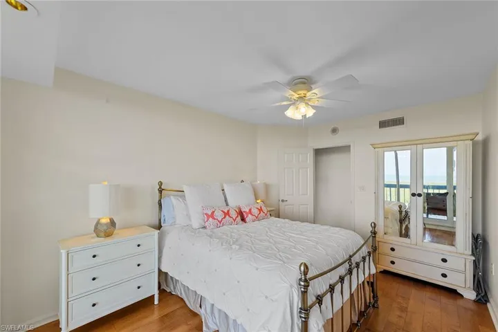 6001  Pelican Bay  BLVD, Naples, FL 34108