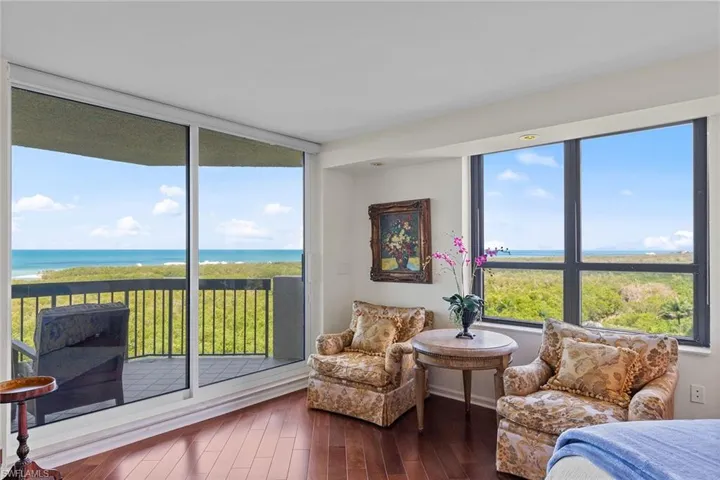 6001  Pelican Bay  BLVD, Naples, FL 34108