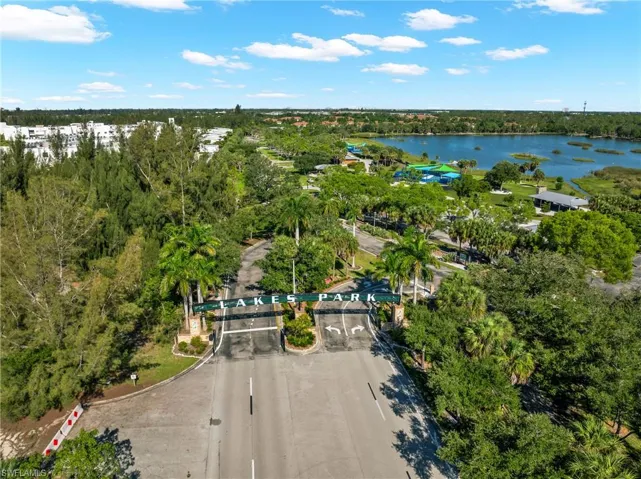 7894 Sandel Wood Cir W, Fort Myers, Florida 33908