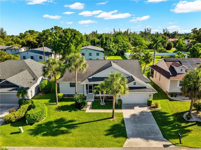 7894 Sandel Wood Cir W, Fort Myers, Florida 33908