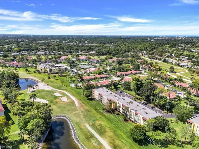 1083 Forest Lakes Dr # 307, Naples Fl 34105