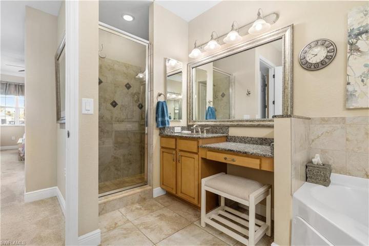 Main Bathroom Suite