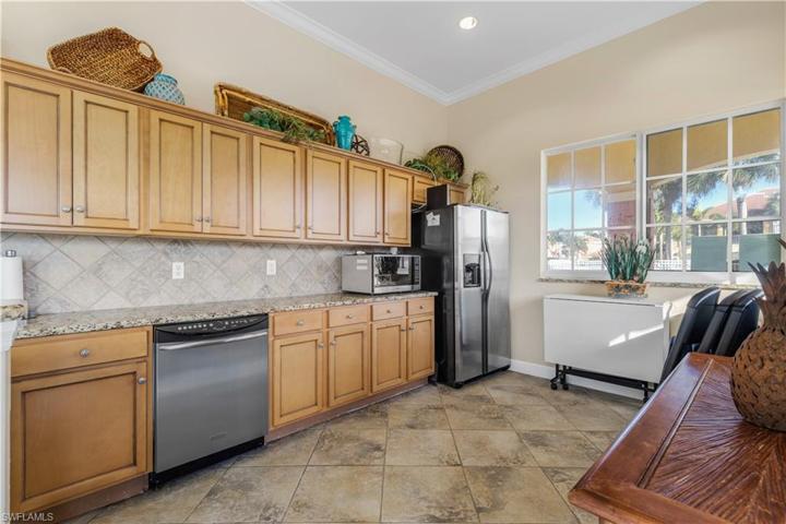 Clubhouse Kitchen