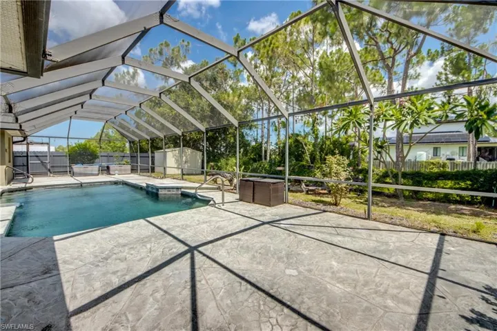 2511 Nw 29th Ter, Cape Coral, Florida 33993