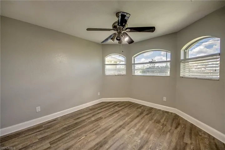 2511 Nw 29th Ter, Cape Coral, Florida 33993