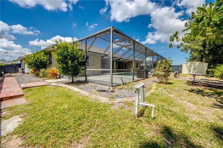 2511 Nw 29th Ter, Cape Coral, Florida 33993