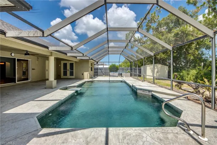 2511 Nw 29th Ter, Cape Coral, Florida 33993