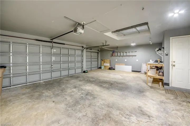 2511 Nw 29th Ter, Cape Coral, Florida 33993