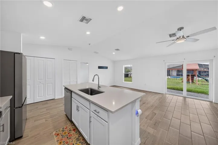 1414 Nw 19th Ter, Cape Coral, Florida 33993