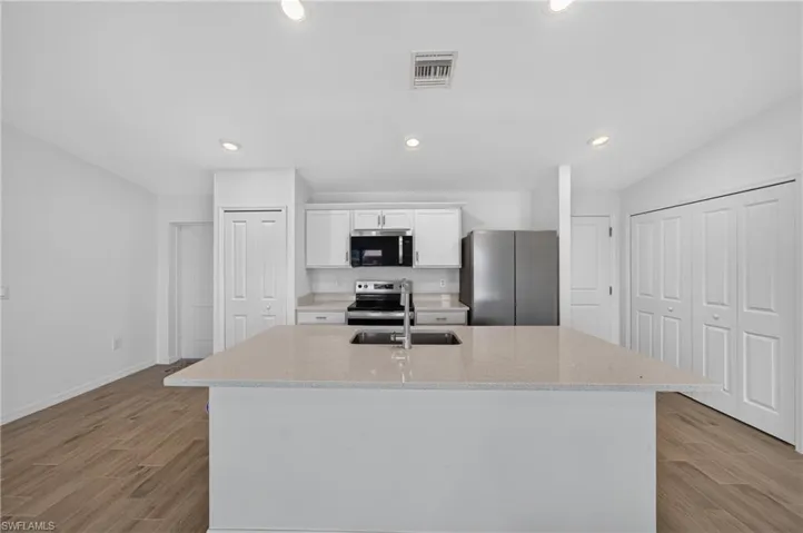 1414 Nw 19th Ter, Cape Coral, Florida 33993