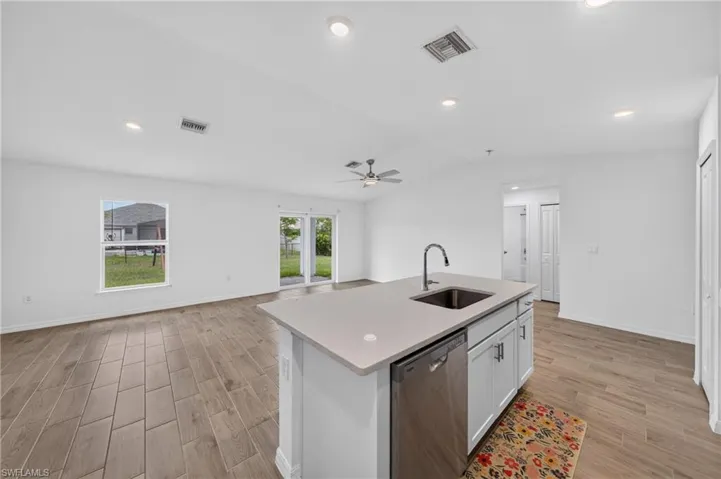1414 Nw 19th Ter, Cape Coral, Florida 33993