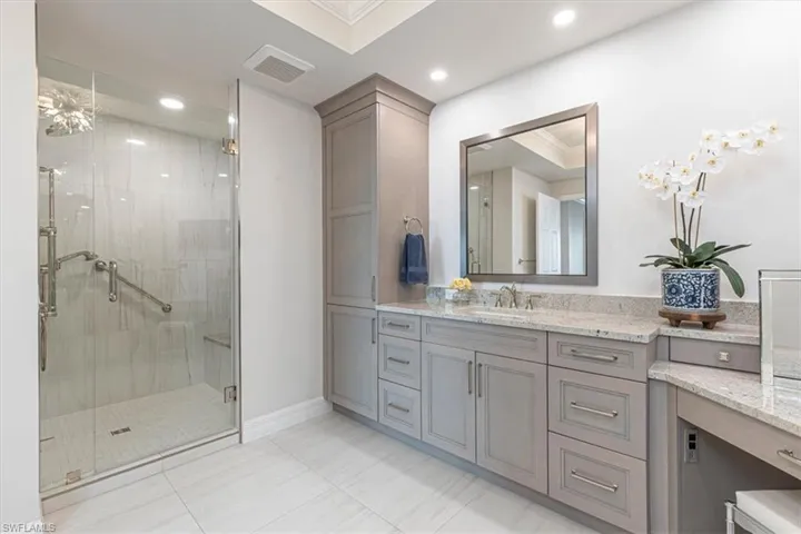 Master Bathroom with large walk in shower with mutiple jets