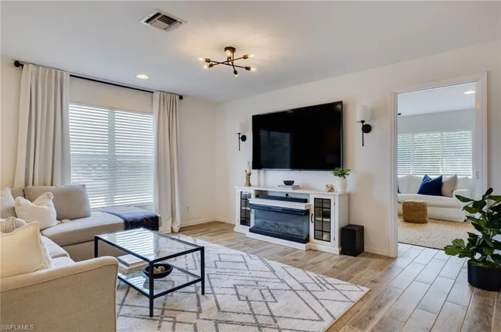 12658 Gemstone Ct, Fort Myers, Florida 33913