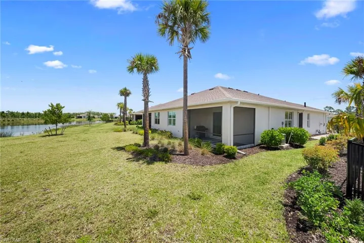 43823  Blue Heron  LN, Punta Gorda, FL 33982