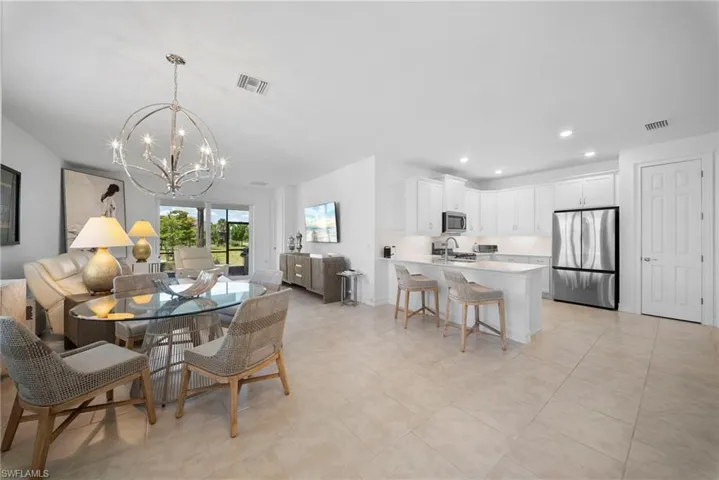 43823  Blue Heron  LN, Punta Gorda, FL 33982