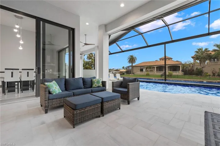 5015 Pelican BLVD, CAPE CORAL FL 33914