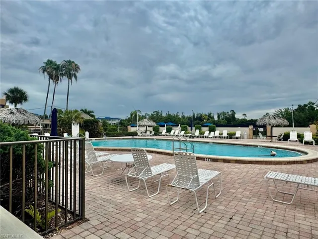 1724 Pine Valley Dr 308, Fort Myers, Florida 33907