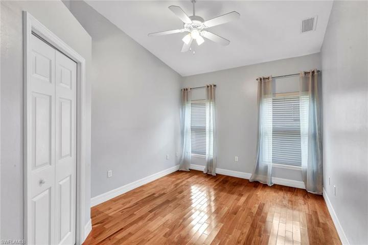 10'6" x 12'