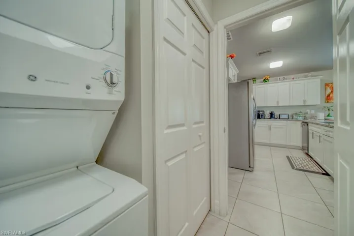 520 Wilmington Pkwy, Cape Coral, Florida 33993