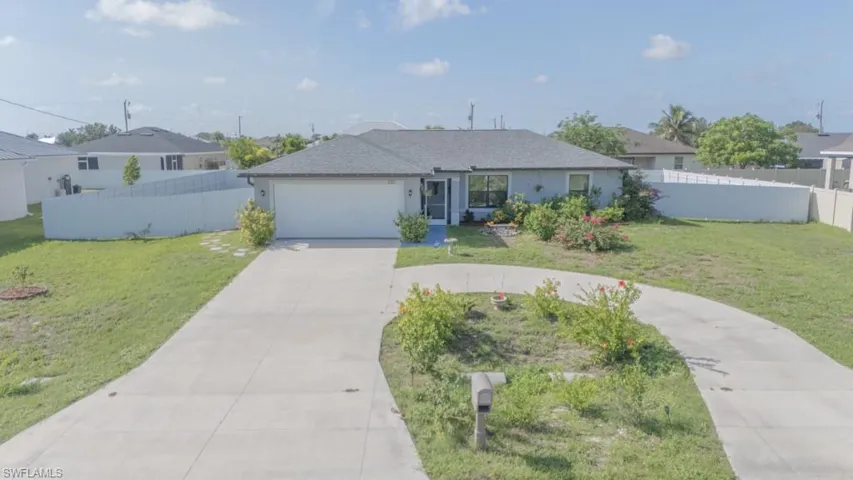 520 Wilmington Pkwy, Cape Coral, Florida 33993