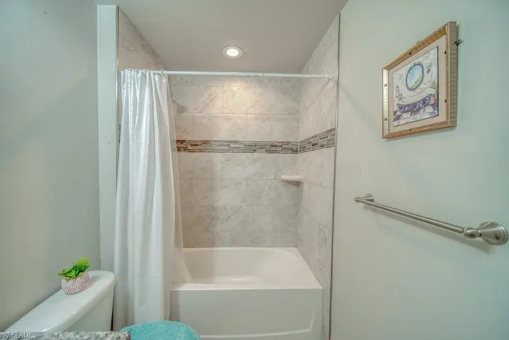 520 Wilmington Pkwy, Cape Coral, Florida 33993