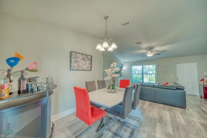 520 Wilmington Pkwy, Cape Coral, Florida 33993