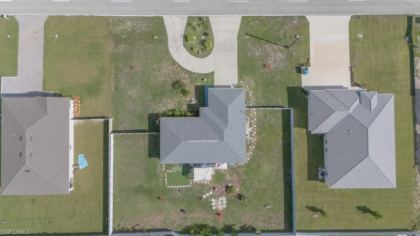 520 Wilmington Pkwy, Cape Coral, Florida 33993