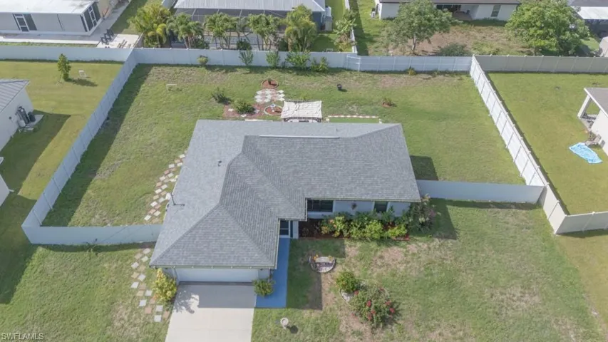 520 Wilmington Pkwy, Cape Coral, Florida 33993