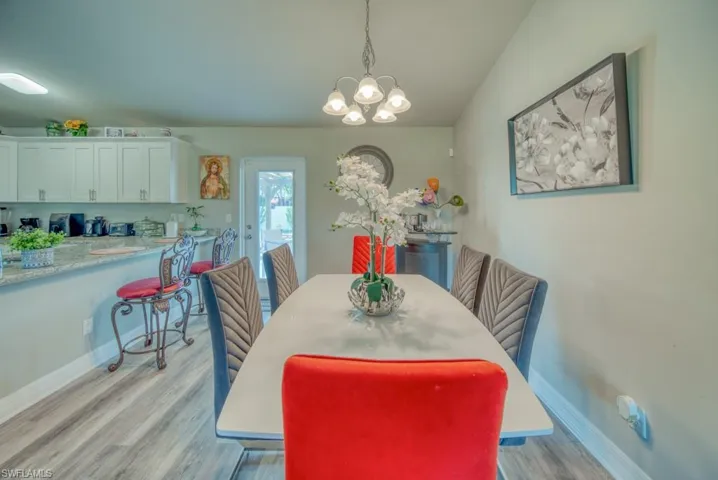 520 Wilmington Pkwy, Cape Coral, Florida 33993
