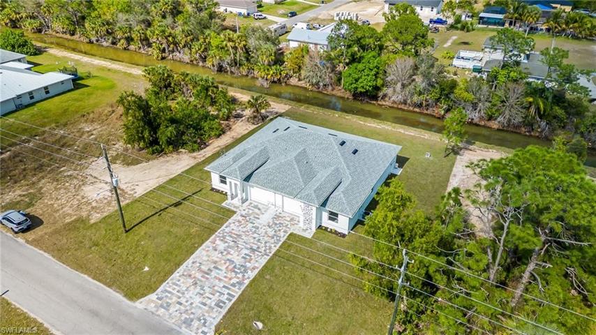 4714-4716  Douglas  LN, LEHIGH ACRES, FL 33973