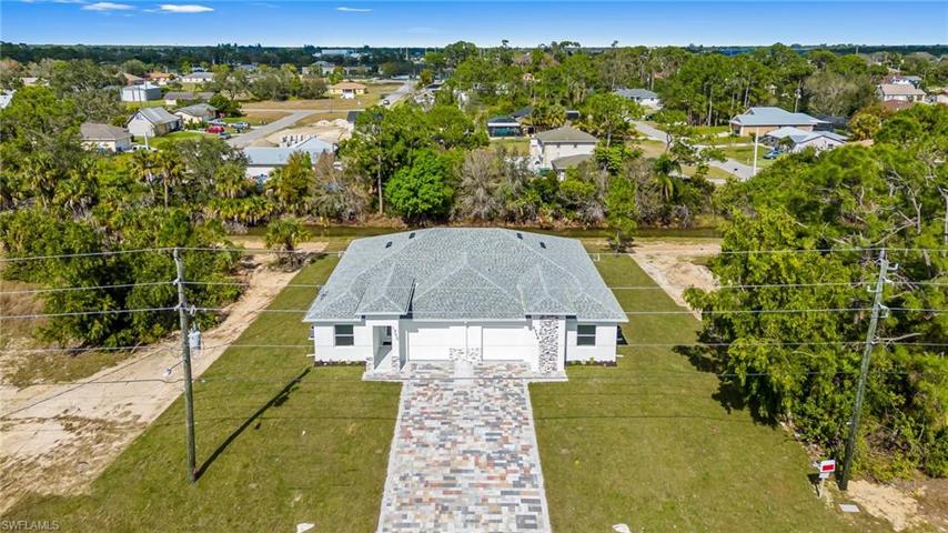 4714-4716  Douglas  LN, LEHIGH ACRES, FL 33973