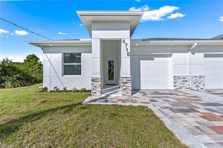 4714-4716  Douglas  LN, LEHIGH ACRES, FL 33973