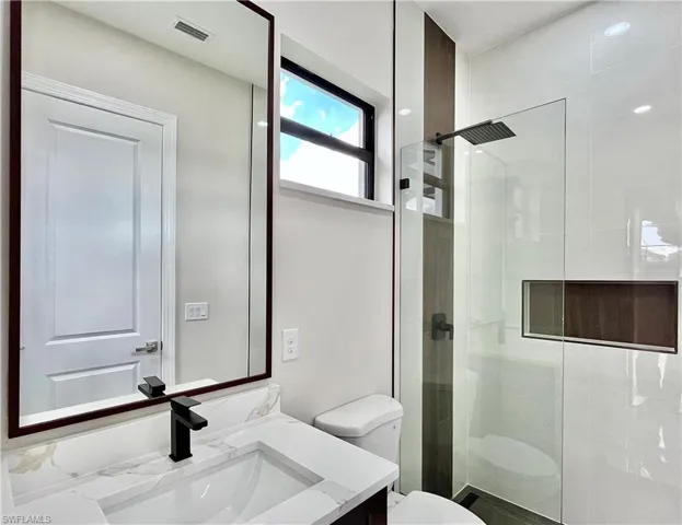 2341 Nw 38th Pl, Cape Coral, Florida 33993
