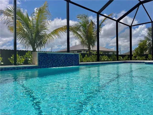 2341 Nw 38th Pl, Cape Coral, Florida 33993