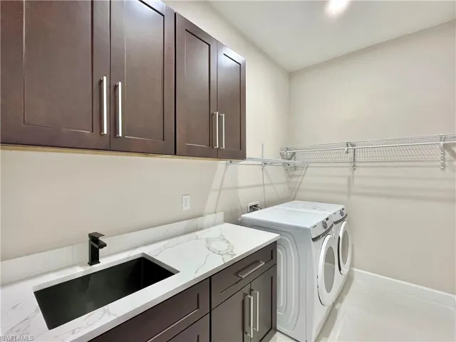2341 Nw 38th Pl, Cape Coral, Florida 33993