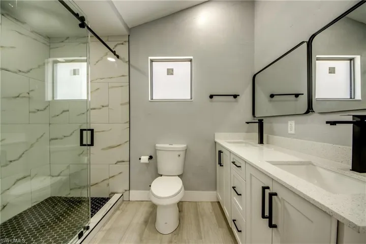 412 Ne 17th Pl, Cape Coral, Florida 33909