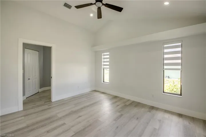 412 Ne 17th Pl, Cape Coral, Florida 33909