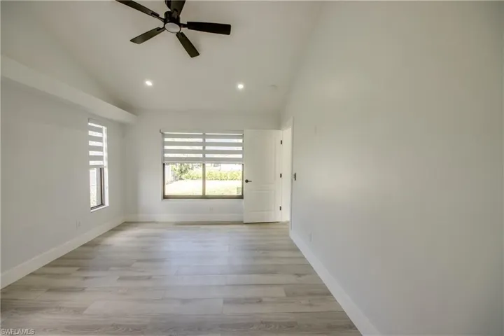 412 Ne 17th Pl, Cape Coral, Florida 33909