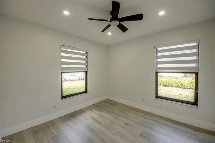 412 Ne 17th Pl, Cape Coral, Florida 33909