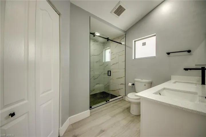 412 Ne 17th Pl, Cape Coral, Florida 33909