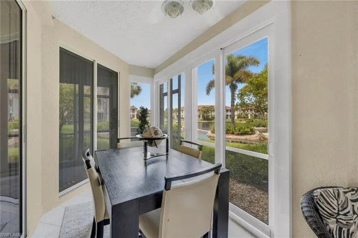 200 L Ambiance Cir 2, Naples, Florida 34108
